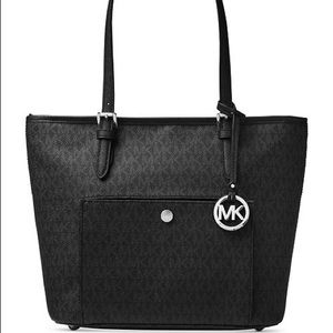 Michael Kors Jet Set tote